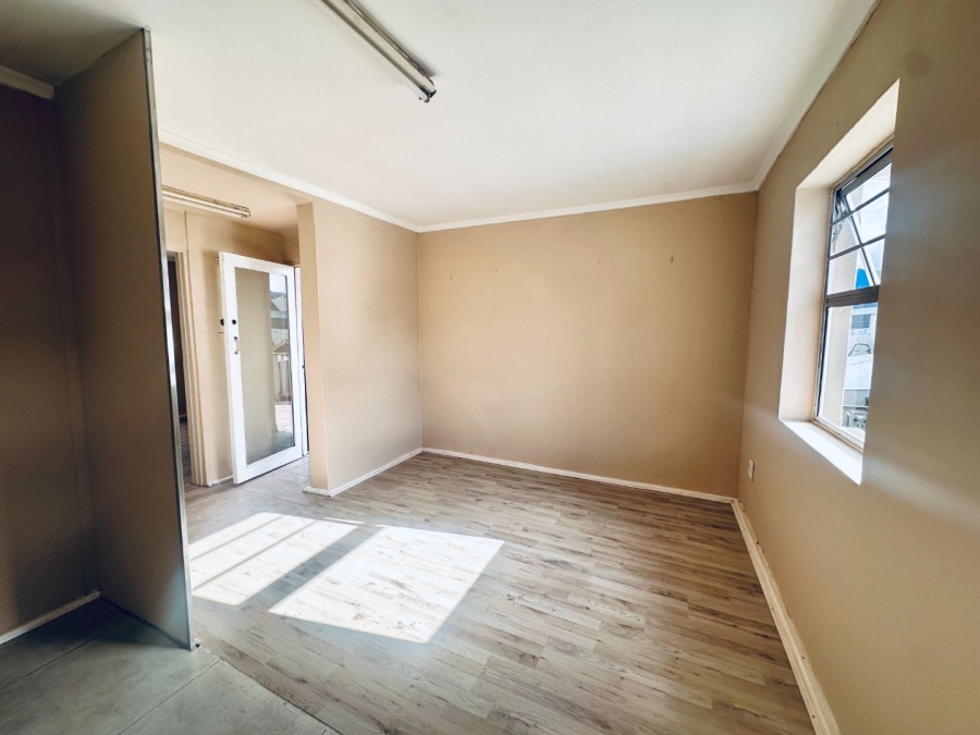 2 Bedroom Property for Sale in George Central Western Cape